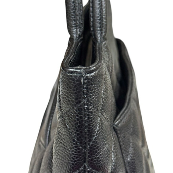 CHANEL Tote Bag Caviar Skin Black - Picture 7 of 11